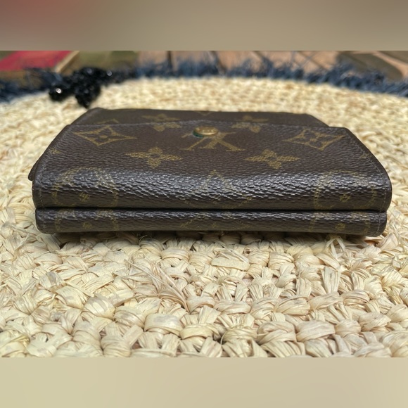 1991 Louis Vuitton Elise wallet - Picture 3 of 12